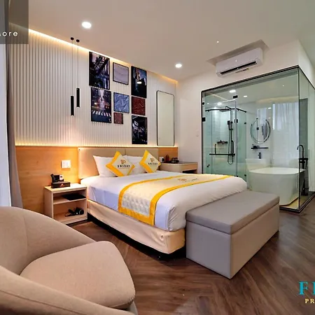S79 Friday Hotel